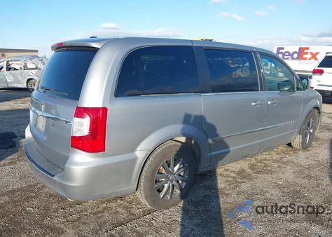 2015 Chrysler Town & Country S z USA, uszkodzony, nr VIN 2C4RC1HG7FR638959